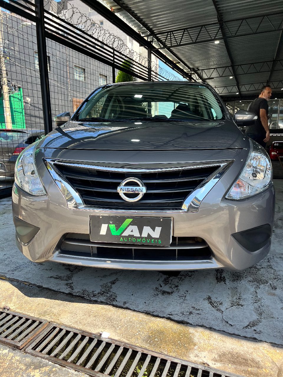 NISSAN VERSA SV ANO 2019 AUTOMÁTICO 