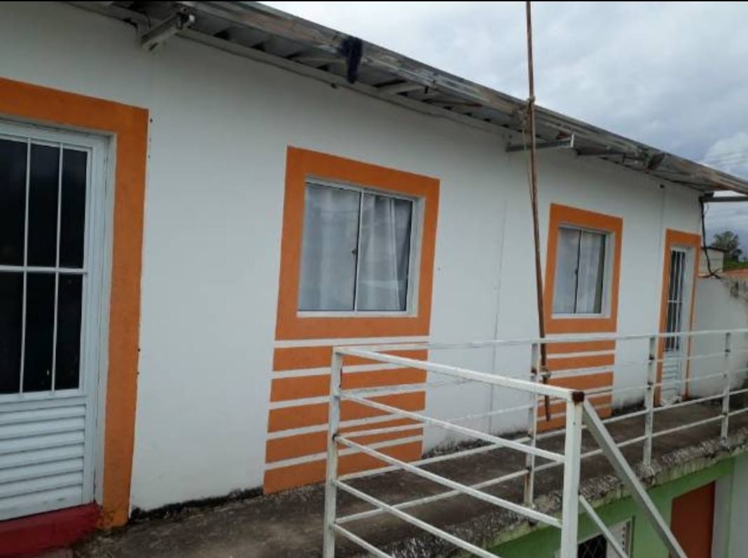Quarto mobiliado